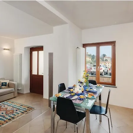 Daire Beautiful In Pitelli -sp- Pitelli